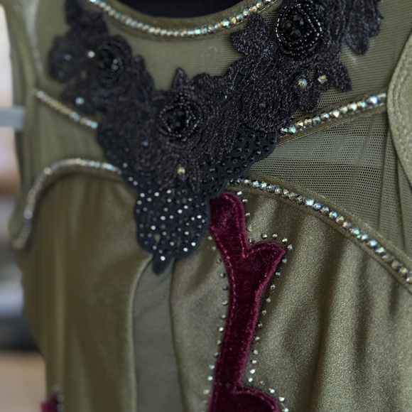 🫒Custom Patrick J Olive Green & Burgundy Dance Costume with Unique Fringe Skirt - Picture 6 of 9